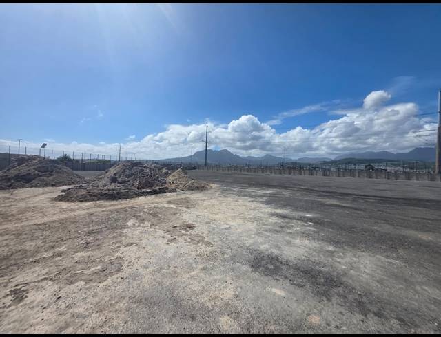 10,000M² INDUSTRIAL YARD TO LET IN STRAND INDUSTRIA